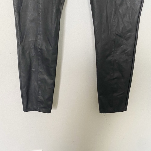 Old Navy Stevie High Rise Secret Slim Pants Skinny Faux Leather Black Size XL - Picture 7 of 11